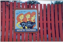 Moe's Tavern Schild