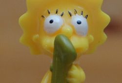 Ü-Ei-Figur Lisa Simpson