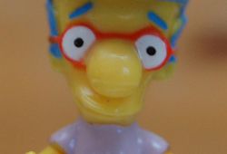 Ü-Ei-Figur Milhouse van Houten