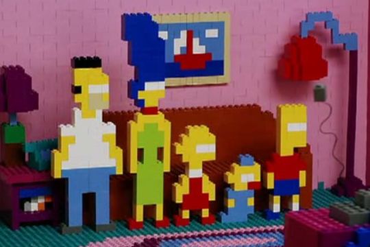 Die Simpsons aus Legosteinen