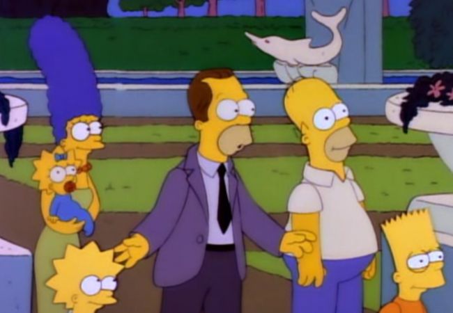 Homers Halbbruder Herbert Powell&nbsp;zeigt&nbsp;den&nbsp;Simpsons&nbsp;sein&nbsp;Firmengelände.