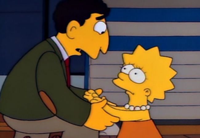 Lisa verabschiedet sich von ihrem Aushilfslehrer Mr. Bergstrom am Bahnhof.