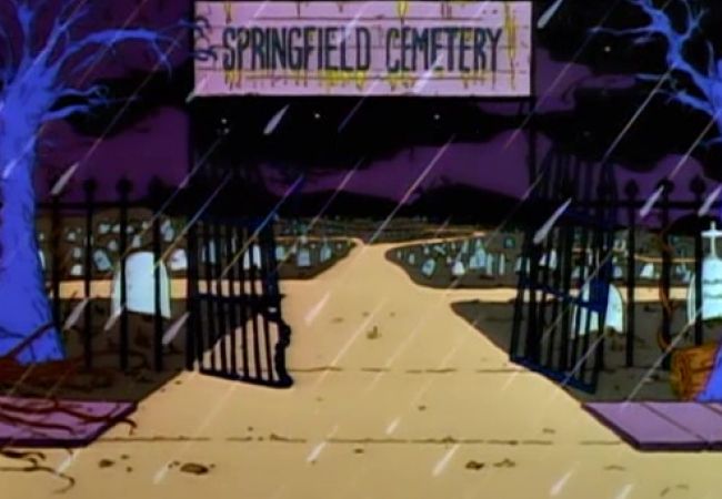 Im Intro der Treehouse of Horror Episoden besucht der Zuschauer den gruseligen Friedhof in Springfield.