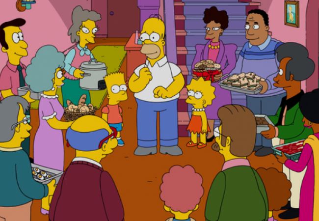 Die Nachbarn besuchen Homer, Bart und Lisa zu Hause und bringen Essen mit.