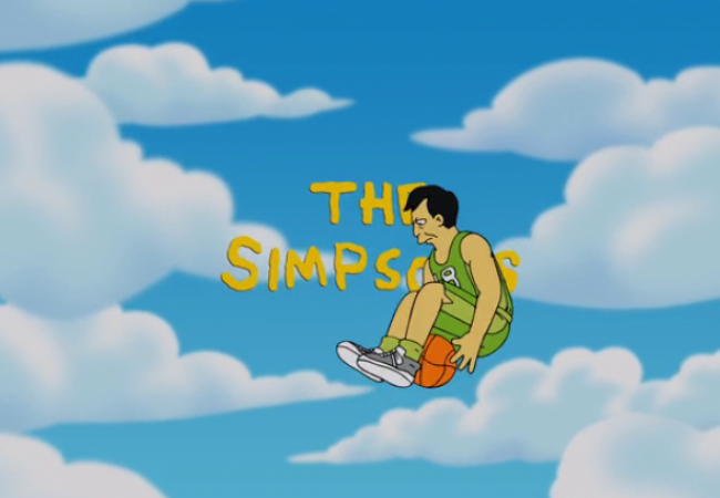 Ein Basketballspieler fliegt durch die Wolken und wirft den Ball durch das &quot;o&quot; der Simpsons.