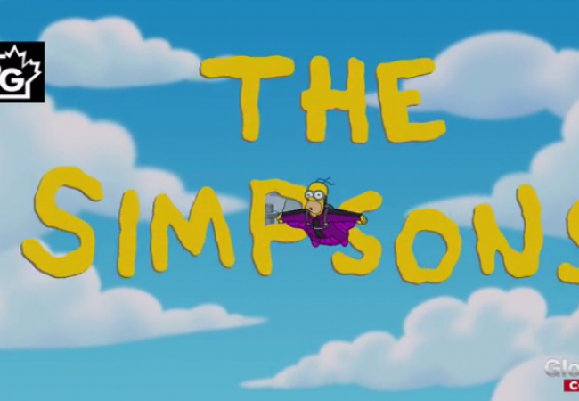 Homer fliegt mit einem Parasuite durch die Wolken.